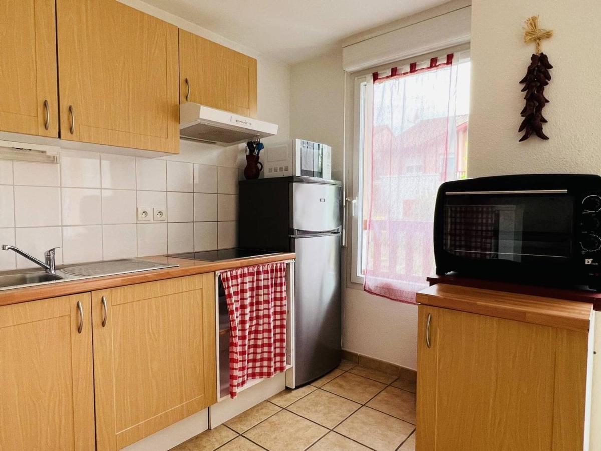 Appartement F2 A Cambo-Les-Bains Avec Piscine, Proche Thermes, Terrasse Et Parking - Fr-1-495-36 Eksteriør bilde