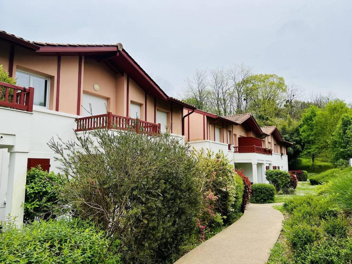 Appartement F2 A Cambo-Les-Bains Avec Piscine, Proche Thermes, Terrasse Et Parking - Fr-1-495-36 Eksteriør bilde