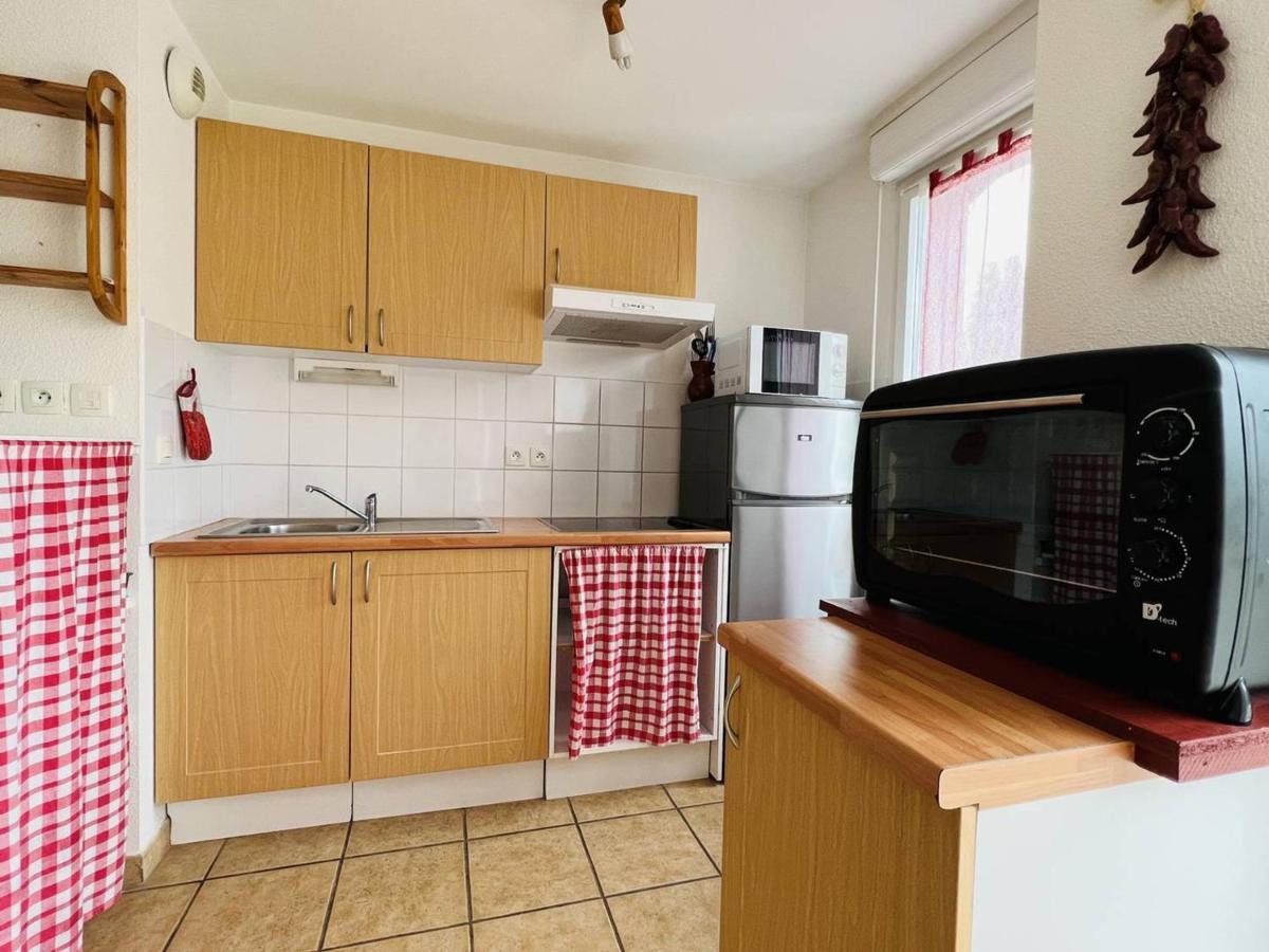 Appartement F2 A Cambo-Les-Bains Avec Piscine, Proche Thermes, Terrasse Et Parking - Fr-1-495-36 Eksteriør bilde